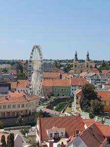 Výhľad na mesto Jáger alebo výhľad na mesto priamo z apartmánu