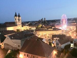 Výhľad na mesto Jáger alebo výhľad na mesto priamo z apartmánu