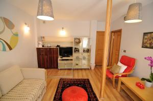 A kitchen or kitchenette at Ahmet Efendi Evi