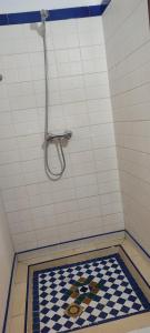 A bathroom at Gîte Assafar