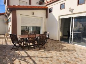 Photo de la galerie de l'établissement beaux duplex, à Deli Ibrahim