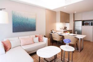 Lanson Place Mall of Asia Manila的厨房或小厨房