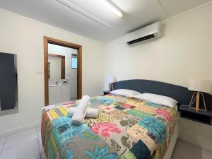 Postel nebo postele na pokoji v ubytování Big4 Port Douglas, Glengarry Holiday Park