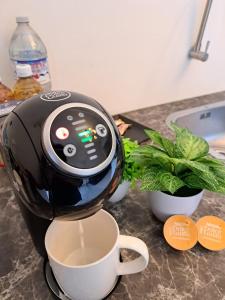 Set per la preparazione di tè e caffè presso Chi Mei Homestay