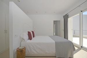 Postel nebo postele na pokoji v ubytování Villa Carritx 4 pax