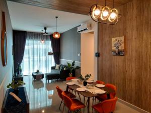 Lav Un Service Suite KL by HomeBrickz