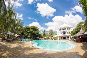 Kolam renang di atau di dekat Palmira Beach Resort & Spa