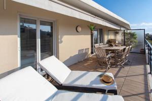 Balkon lub taras w obiekcie L8 Calm, panoramic Sea View withTerrace, Parking & AC