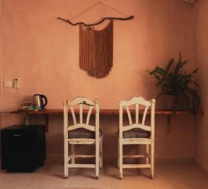 Imagen de la galería de Hostal Esfigueral, en Playa Es Figueral
