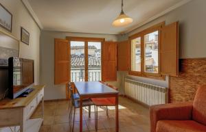 Część wypoczynkowa w obiekcie Barranco de la Olla by Apartamentos Arnedillo
