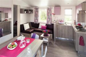 Afbeelding uit fotogalerij van Camping Paris Beau Village in Villiers-sur-Orge