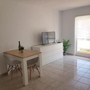 Zdjęcie z galerii obiektu Apto Cristian Playa centro Los Cristianos w Aronie