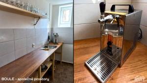 Kuchyň nebo kuchyňský kout v ubytování Apartmány Boule