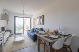 Posedenie v ubytovaní Giardinu di Luce - Appt pour 4 vue mer + 10 fotografií