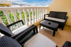 Balkón alebo terasa v ubytovaní Palm Mar Romantic Suite A11
