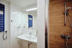 Koupelna v ubytování Hotel Hel
