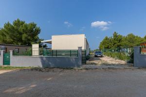 Fotografie z fotogalerie ubytování Mobile home Kastanjola v destinaci Biograd na Moru