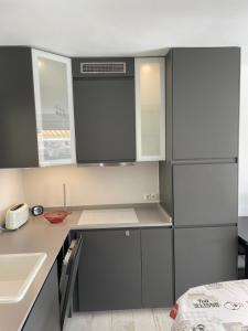 Kuchyňa alebo kuchynka v ubytovaní Residencia MIRAPUERTO
