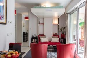 L18 Central Pakring terrace AC 10mins walk to beaches