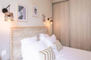 L19 1BDR Massena central 2mins Sea/PromenadeAC/Balcony