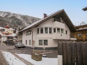 Fotografia z galérie ubytovania Apartment Schmiedbach by Interhome v destinácii Sankt Anton am Arlberg