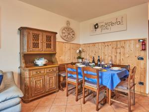 Fotografia z galérie ubytovania Holiday Home Aaron by Interhome v destinácii Tremosine Sul Garda