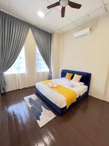 Katil atau katil-katil dalam bilik di The Neighbour KKB - Rooms with shared bathroom