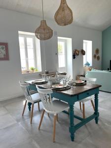 Fotografia z galérie ubytovania La Maison de Lena 500m de la Plage v destinácii Barbâtre