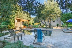 Vonkajšia záhrada v ubytovaní Casa di l'olivu