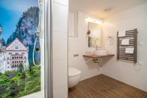 Koupelna v ubytování Landgasthof Hanselewirt + 37 fotografií