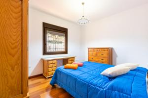 Postel nebo postele na pokoji v ubytování Casa rural Paradise Holidays + 35 fotografií