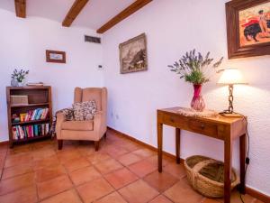 Η βιβλιοθήκη της παραθεριστικής κατοικίας +37 φωτογραφίες