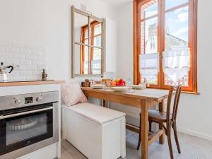 Kuchyňa alebo kuchynka v ubytovaní Holiday Home La Casita by Interhome