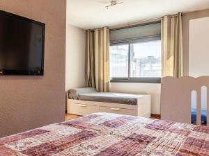 Katil atau katil-katil dalam bilik di Holiday Home Sol Cambrils Park 28 by Interhome