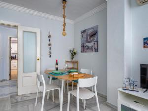 Posezení v ubytování Apartment Loma del Colegial by Interhome + 12 fotografií