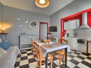 Zdjęcie z galerii obiektu Holiday Home La Cornuelle by Interhome w mieście Dolus d'Oléron
