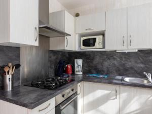 Fotografia z galérie ubytovania Holiday Home Glaïeuls by Interhome v destinácii Saint-Méloir-des-Ondes