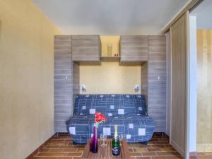 Zdjęcie z galerii obiektu Apartment Les Aigues Marines-66 by Interhome w mieście La Madrague