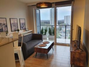 Posedenie v ubytovaní 12 PIĘTRO osiedle Nowe Tysiąclecie- super widok z okna- extra zadbane mieszkanie- parking w hali