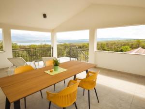 Μπαλκόνι ή βεράντα στο Holiday Home Elena by Interhome