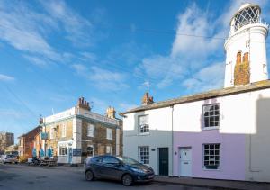 Budova, kde se prázdninový dům nachází