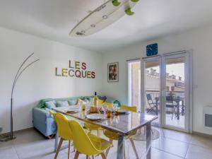 Zdjęcie z galerii obiektu Apartment Provence Parc-8 by Interhome w mieście Saint-Cyr-sur-Mer