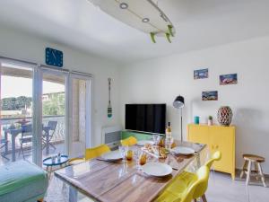 Zdjęcie z galerii obiektu Apartment Provence Parc-8 by Interhome w mieście Saint-Cyr-sur-Mer