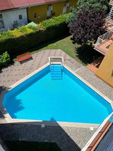 Galeriebild der Unterkunft Sári Apartman in Siófok