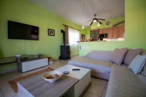 A seating area at Casa Greca Vacation Home Acharavi Corfu