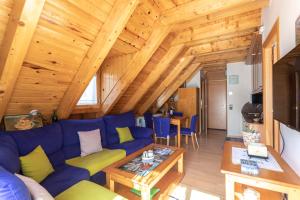 A television and/or entertainment centre at Apartamento con Encanto