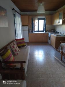 Gallery image of katerina house in Ormos Panagias