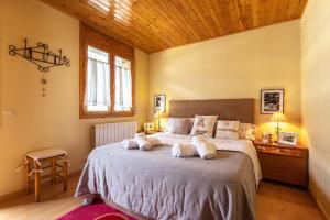 Posteľ alebo postele v izbe v ubytovaní Apartamento en Vielha