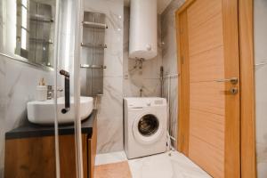 Koupelna v ubytování Apartman E.M.A + 15 fotografií