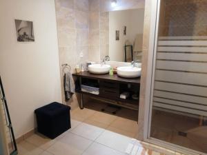 Zdjęcie z galerii obiektu L'Arago w mieście Nîmes
